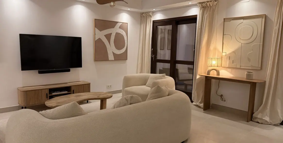 Продажа таунхауса в Estepona 4