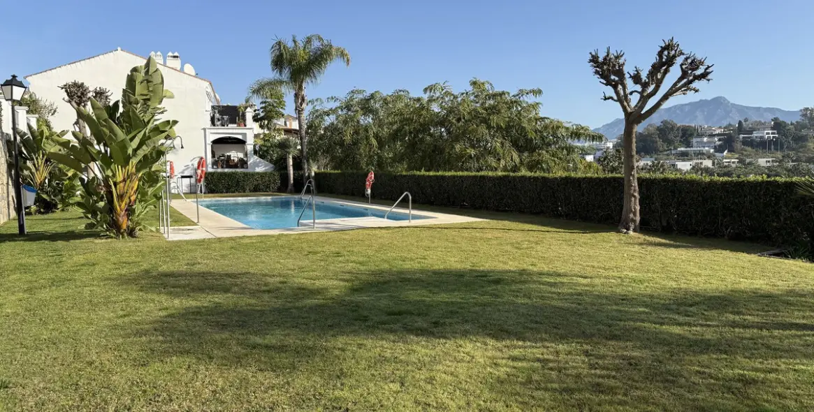 Продажа таунхауса в Estepona 38