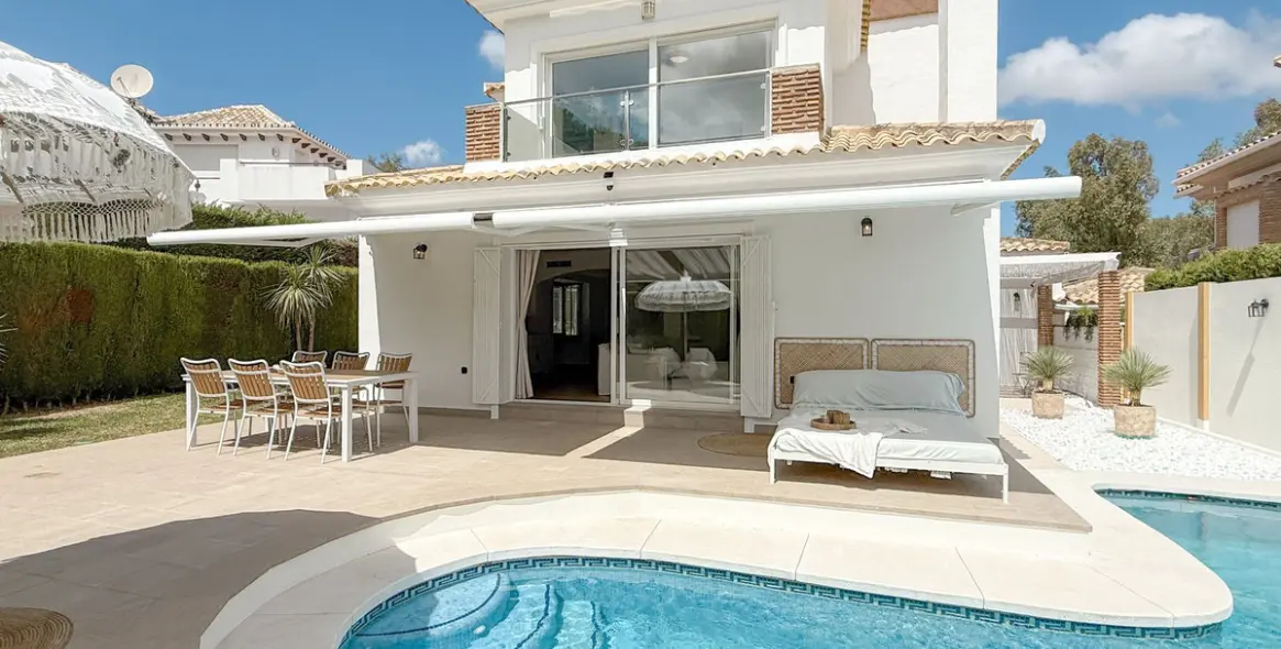 Venta de villa independiente en La Cala Golf 1