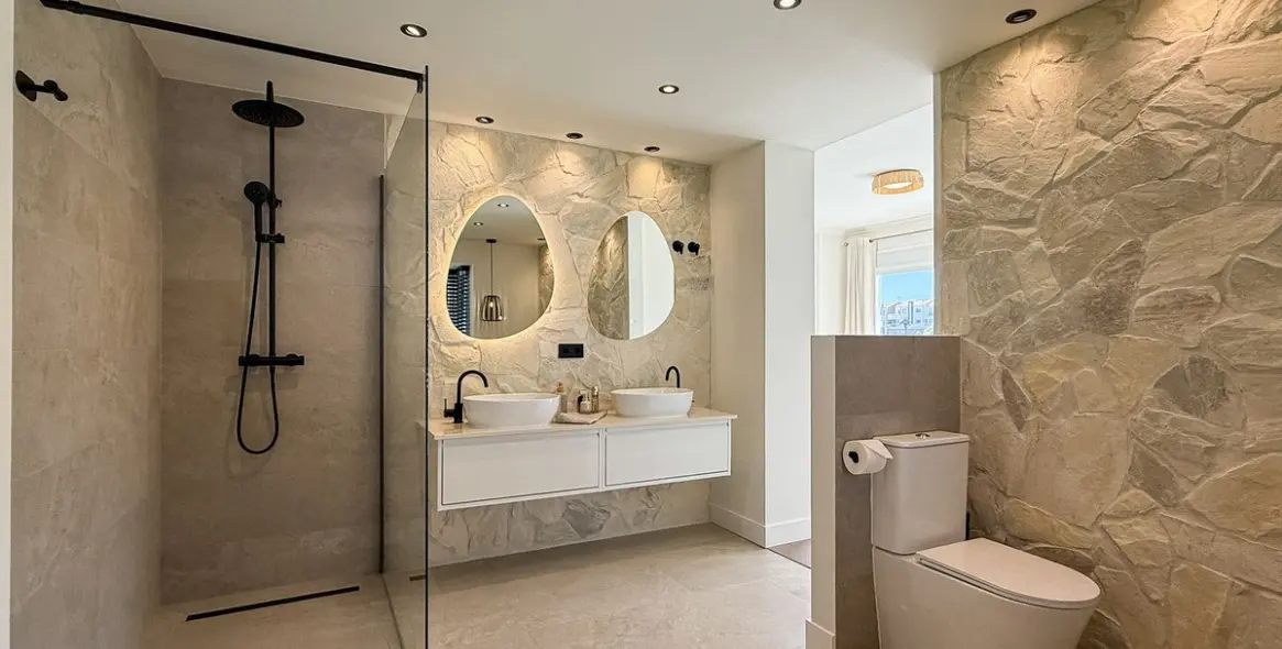 Sale of detached villa in La Cala Golf 34