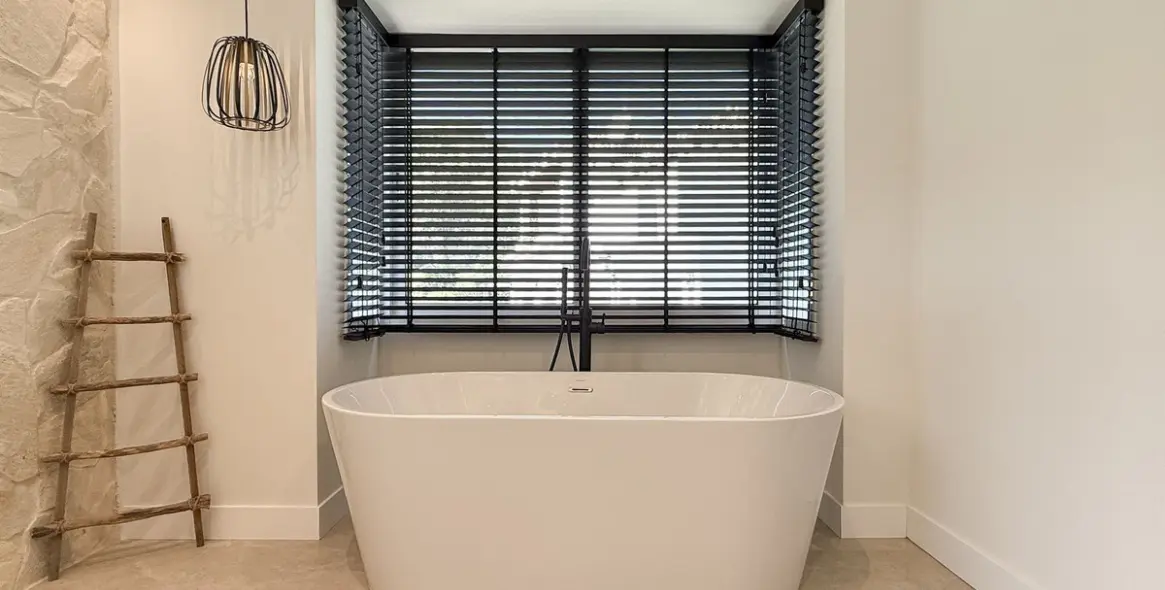 Sale of detached villa in La Cala Golf 38