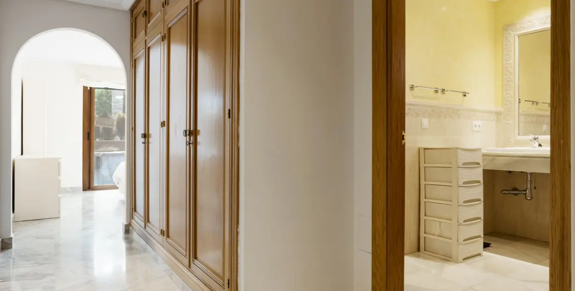 Venta de apartamento en planta baja en The Golden Mile 17