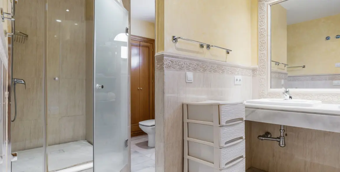 Продажа апартаментов на первом этаже в The Golden Mile 24