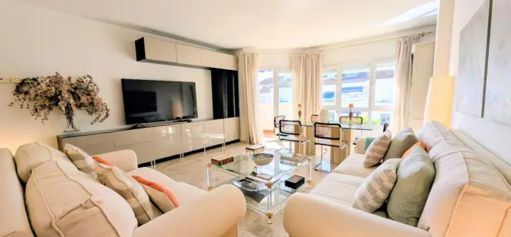 Venta de ático dúplex en San Pedro de Alcántara 4