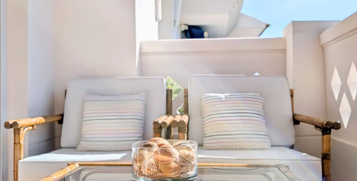 Venta de ático dúplex en San Pedro de Alcántara 8