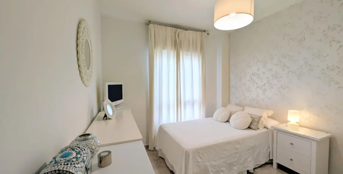 Продажа двухуровневого пентхауса в San Pedro de Alcántara 21