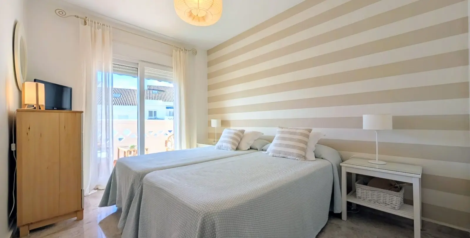 Продажа двухуровневого пентхауса в San Pedro de Alcántara 12