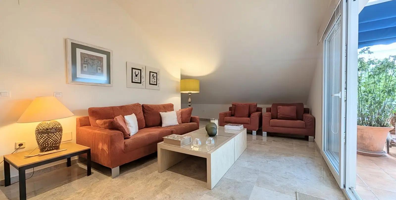 Продажа двухуровневого пентхауса в San Pedro de Alcántara 17