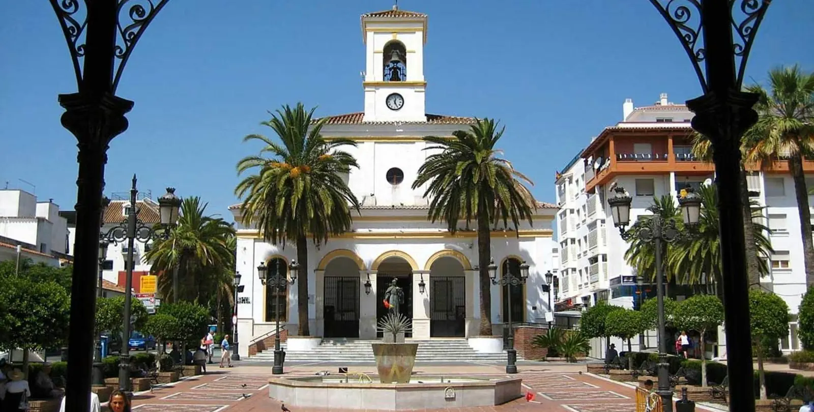 Продажа двухуровневого пентхауса в San Pedro de Alcántara 28