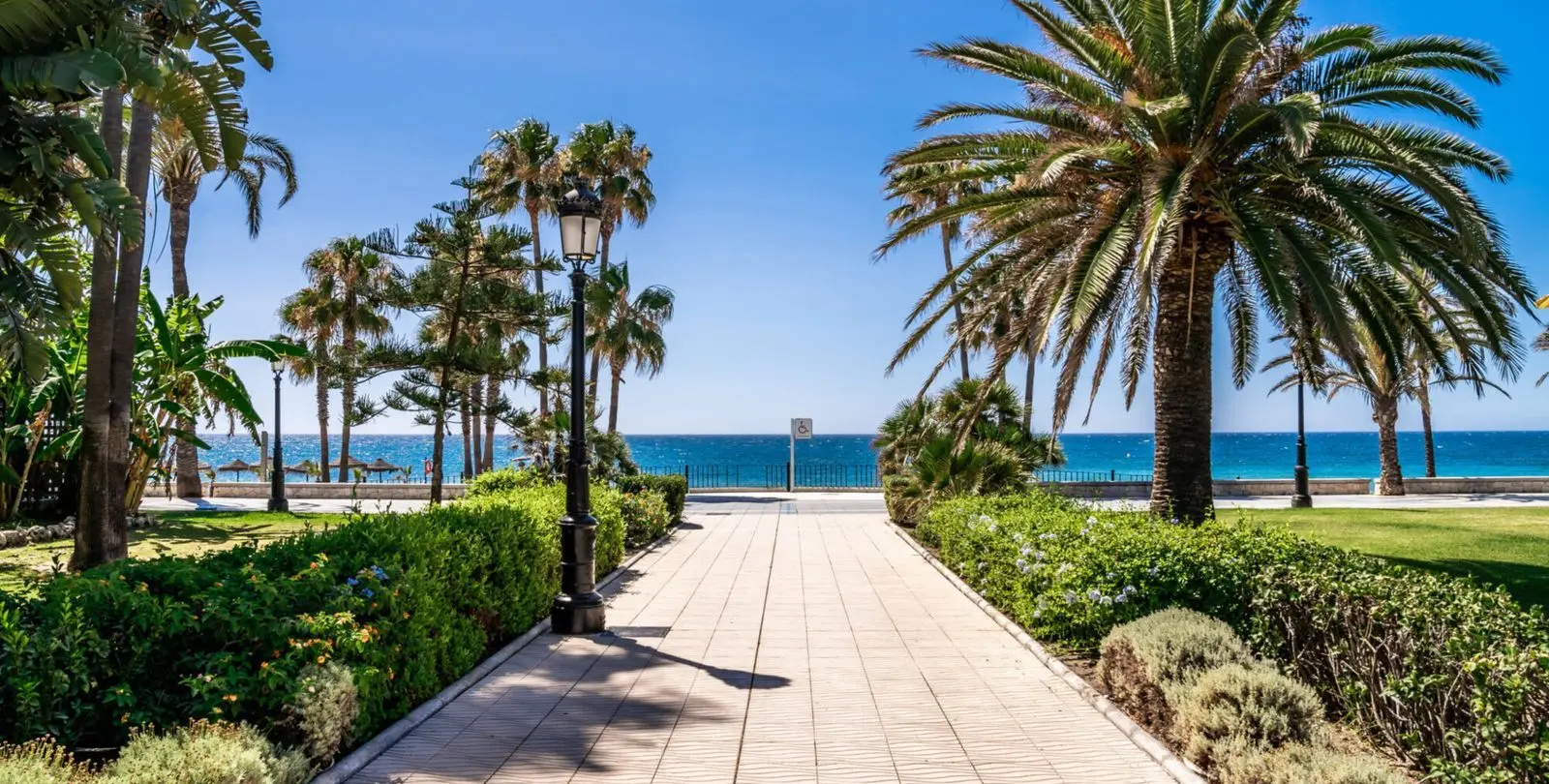 Продажа двухуровневого пентхауса в San Pedro de Alcántara 35