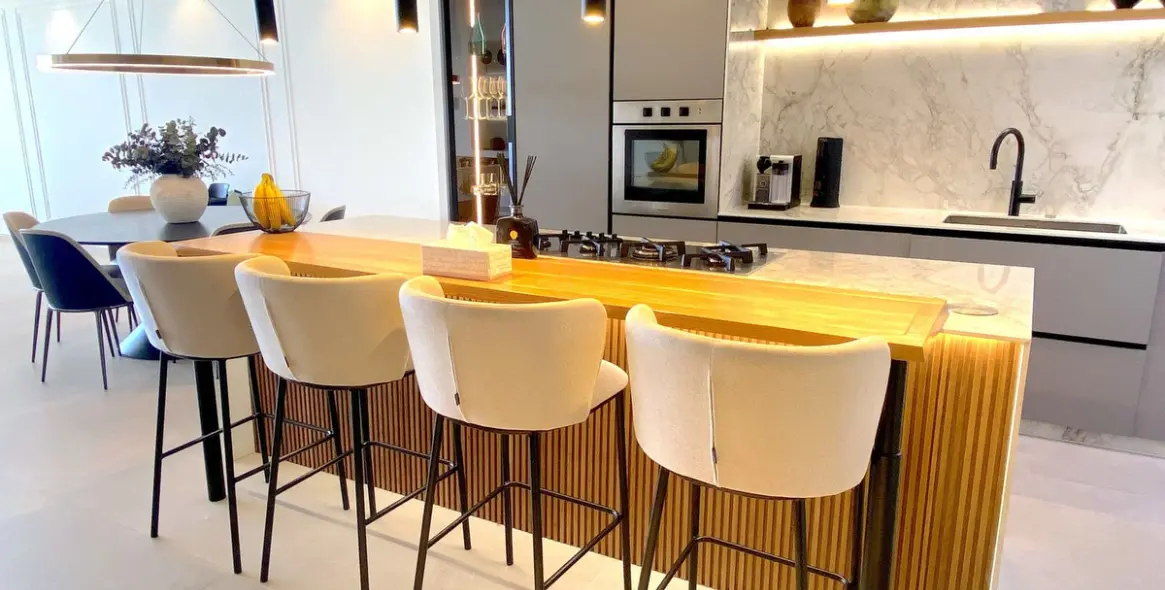 Venta de adosado en La Quinta 6