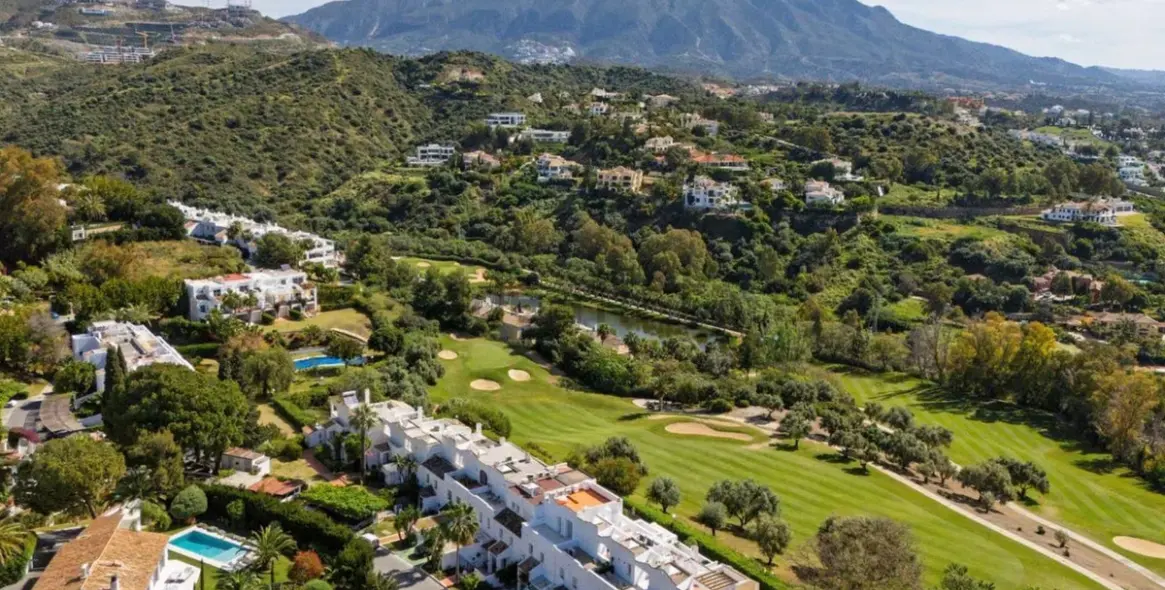 Venta de adosado en La Quinta 55