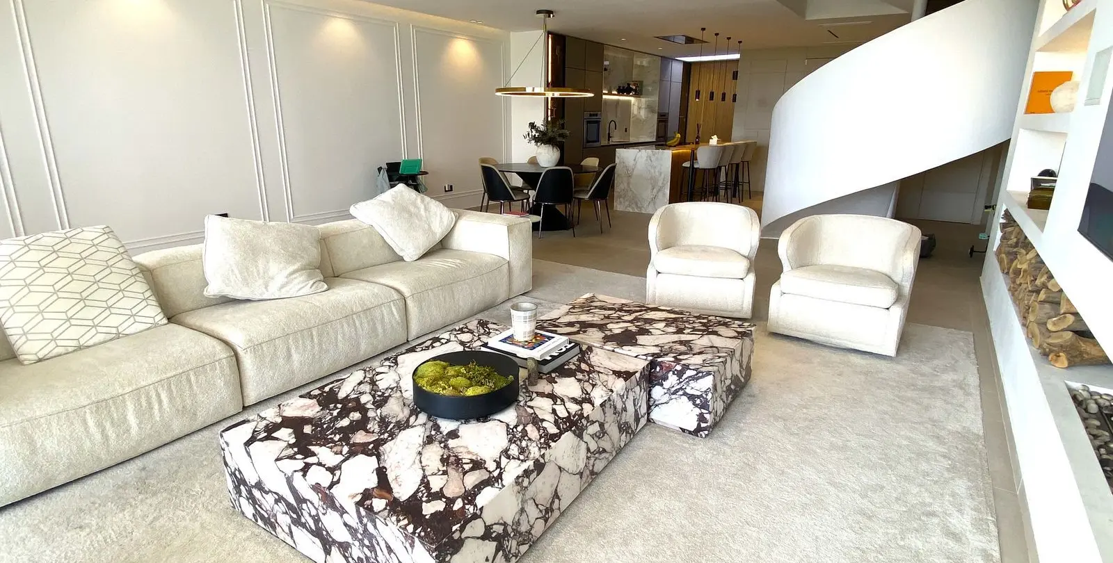 Sale of townhouse in La Quinta 7