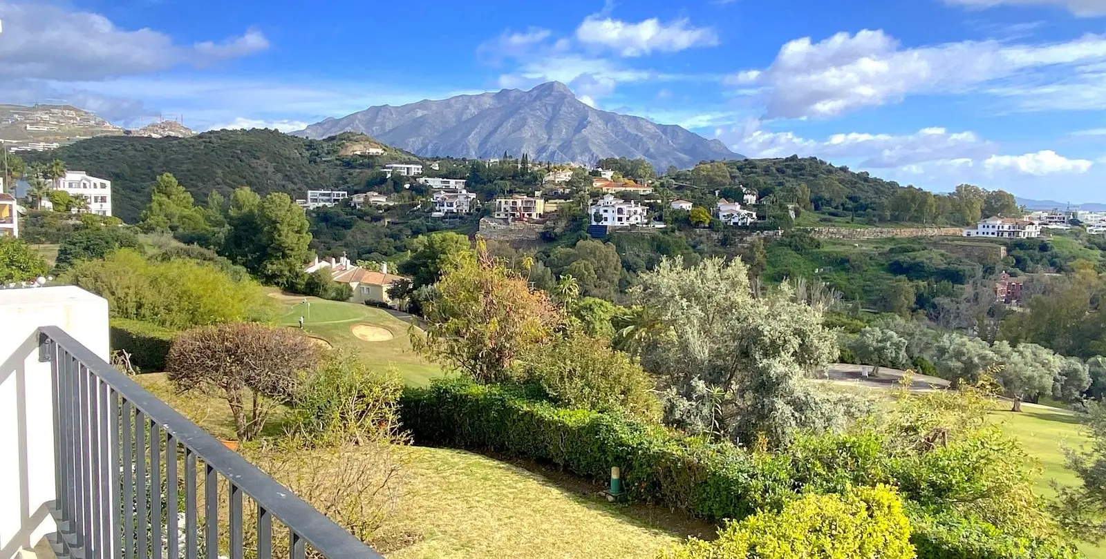 Sale of townhouse in La Quinta 33