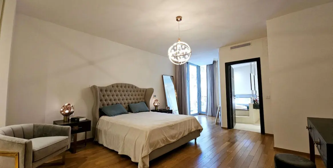 Venta de casa pareada en Sierra Blanca 16