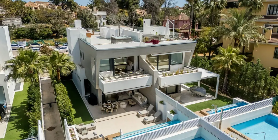 Venta de casa pareada en Puerto Banús 1