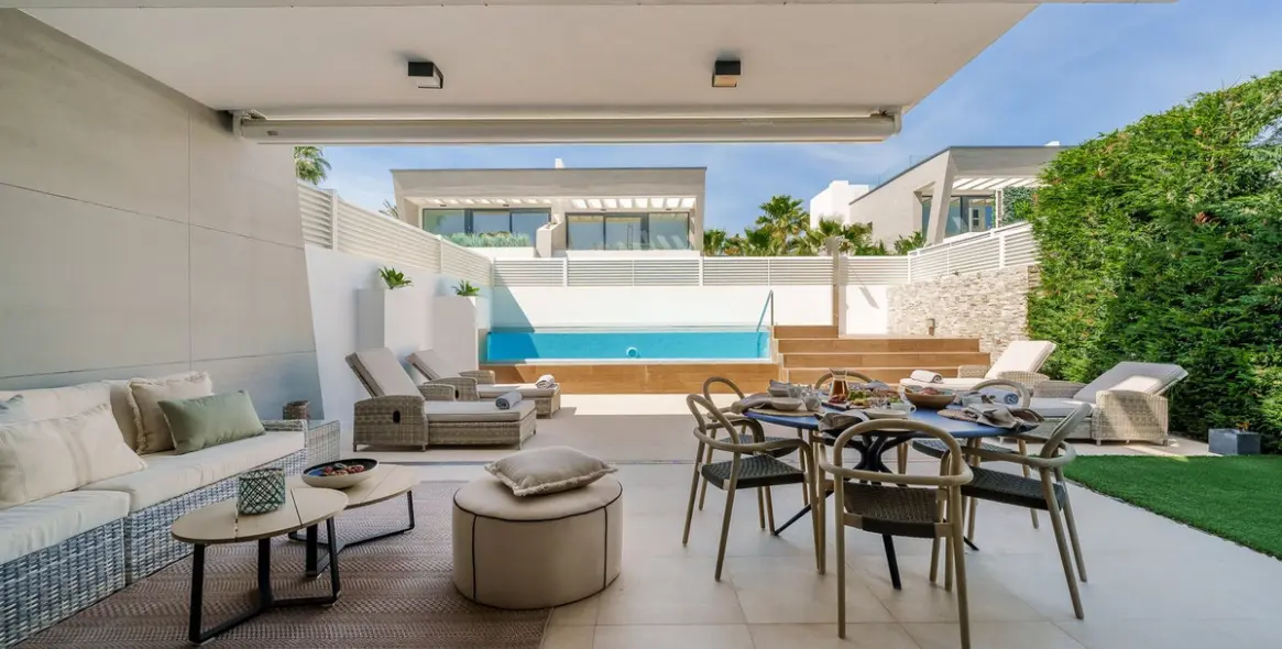 Venta de casa pareada en Puerto Banús 11