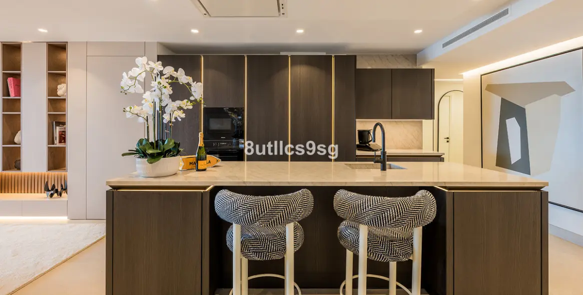 Venta de apartamento en planta baja en Estepona 20