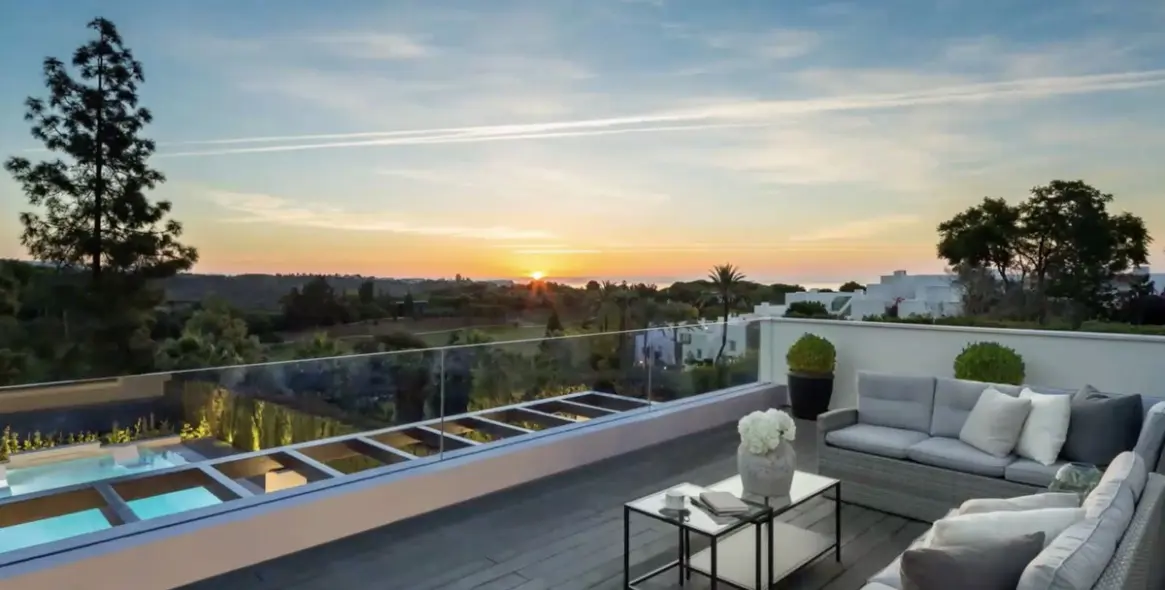 Venta de villa independiente en Aloha 10