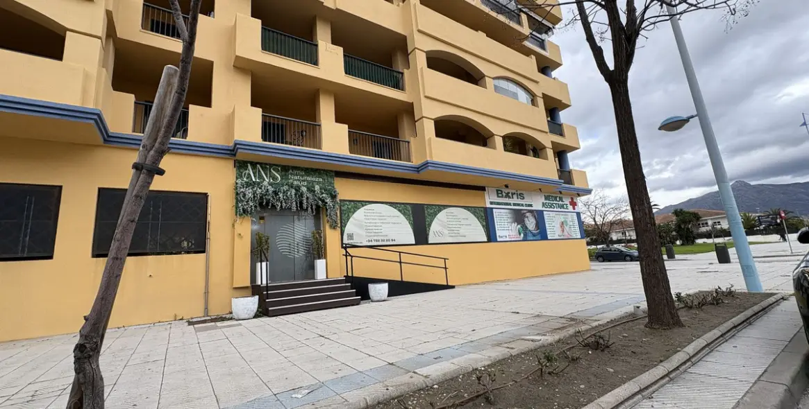 Долгосрочная аренда коммерческого помещения в San Pedro de Alcántara 14