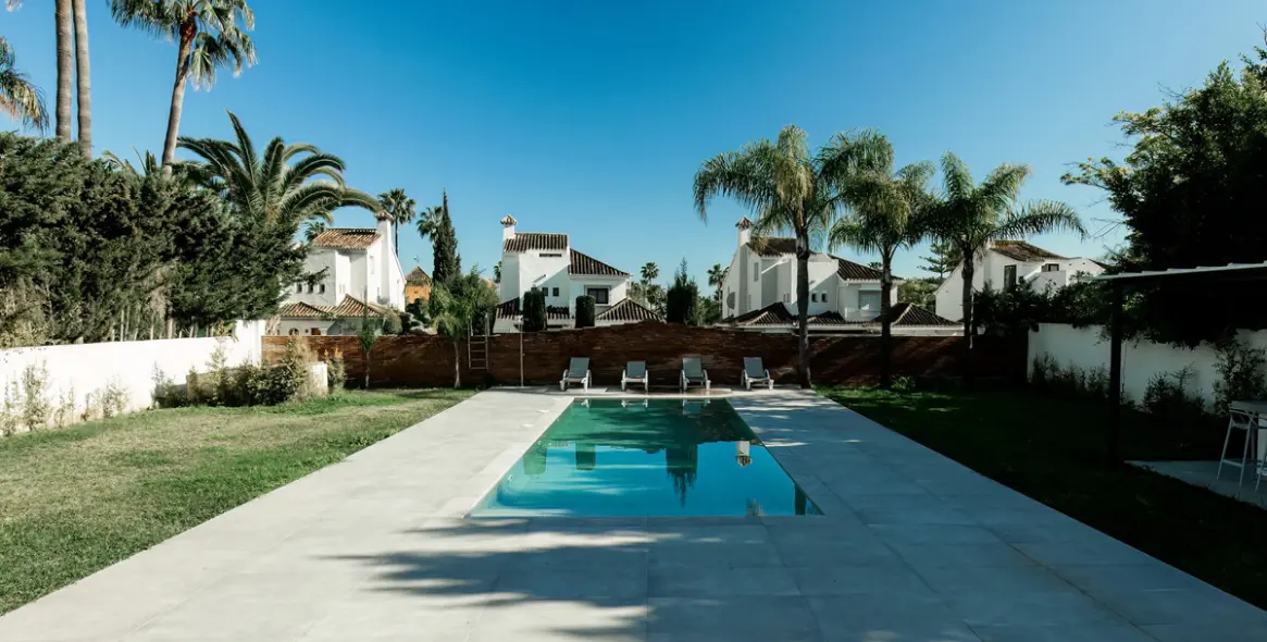 Long-term rent of detached villa in Nueva Andalucía 4