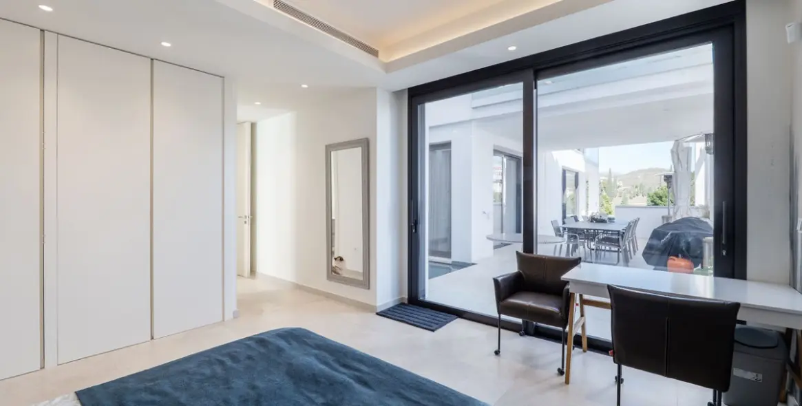 Long-term rent of detached villa in Los Flamingos 19