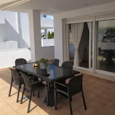 Sale of middle floor apartment in Riviera del Sol