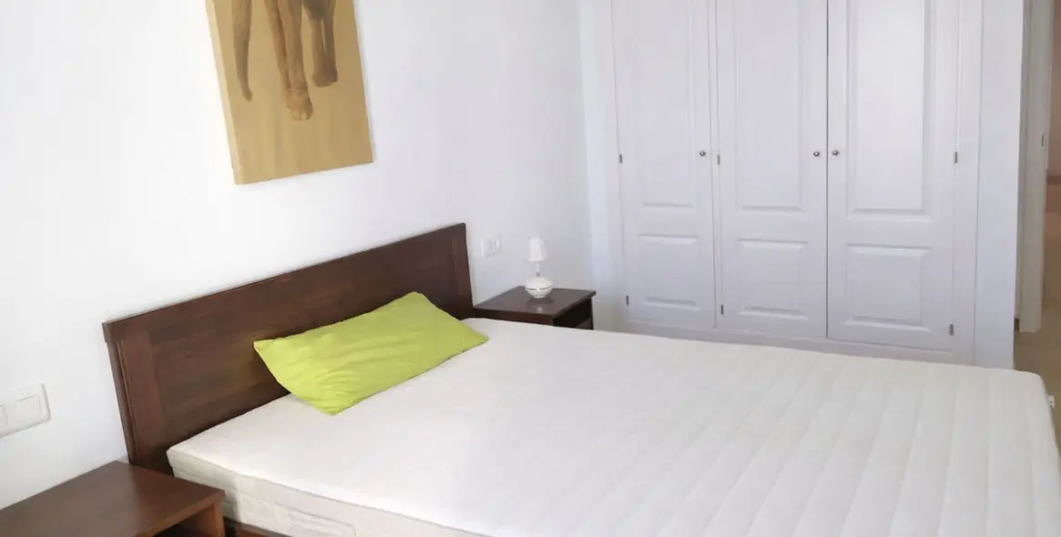 Sale of middle floor apartment in Riviera del Sol 16