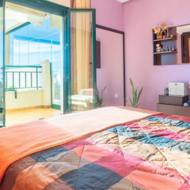 Sale of middle floor apartment in Benalmadena