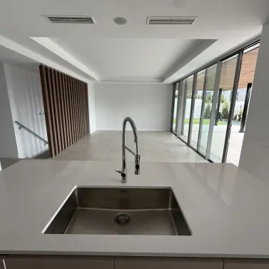 Sale of ground floor apartment in Marbella