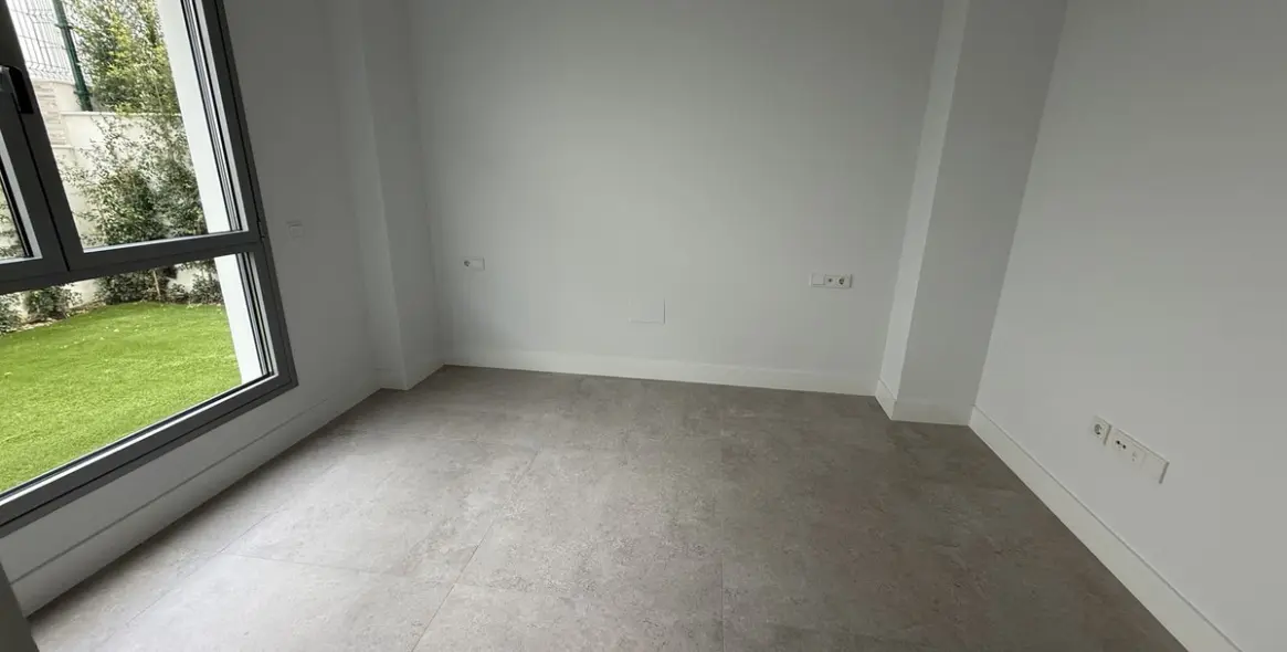 Sale of ground floor apartment in Marbella 15