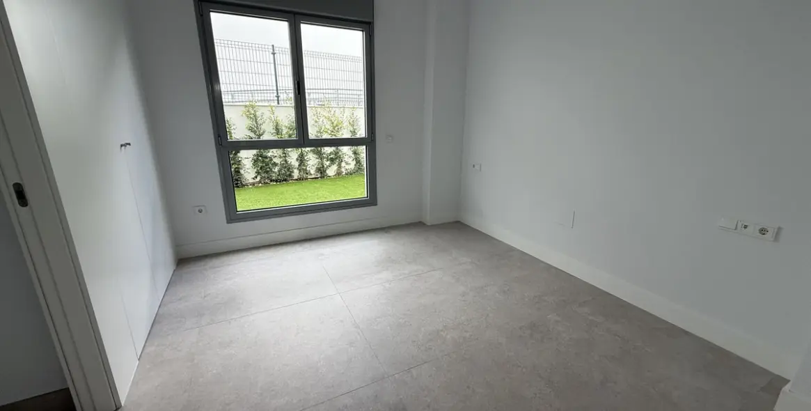 Sale of ground floor apartment in Marbella 16