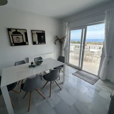 Sale of detached villa in Calahonda