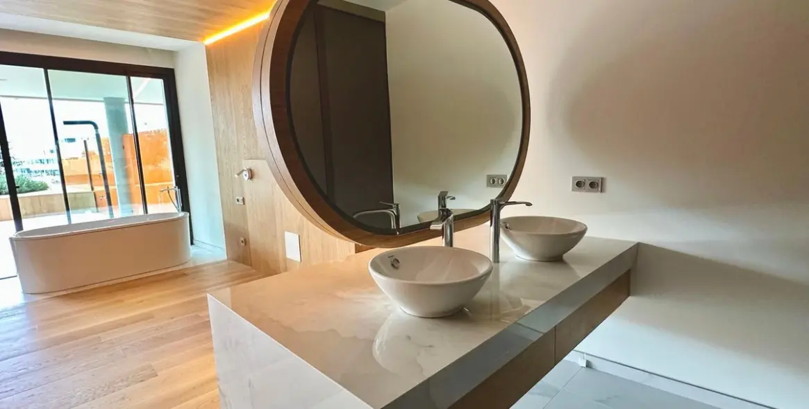 Sale of ground floor apartment in Fuengirola 38