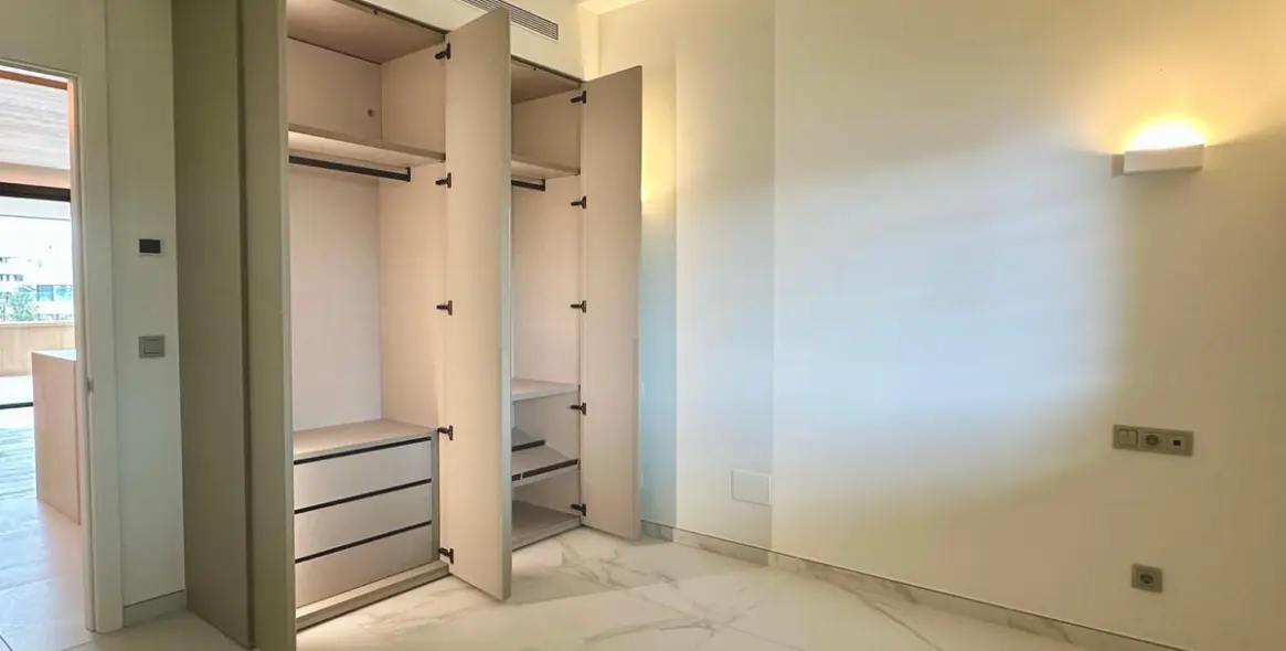 Sale of ground floor apartment in Fuengirola 47