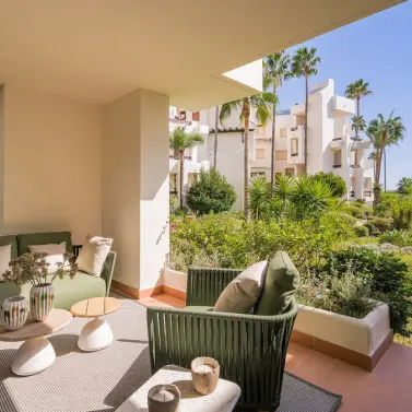 Sale of ground floor apartment in New Golden Mile