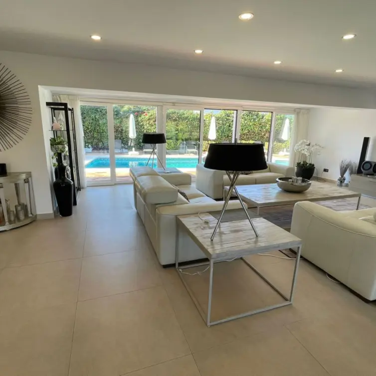 Long-term rent of detached villa in San Pedro de Alcántara