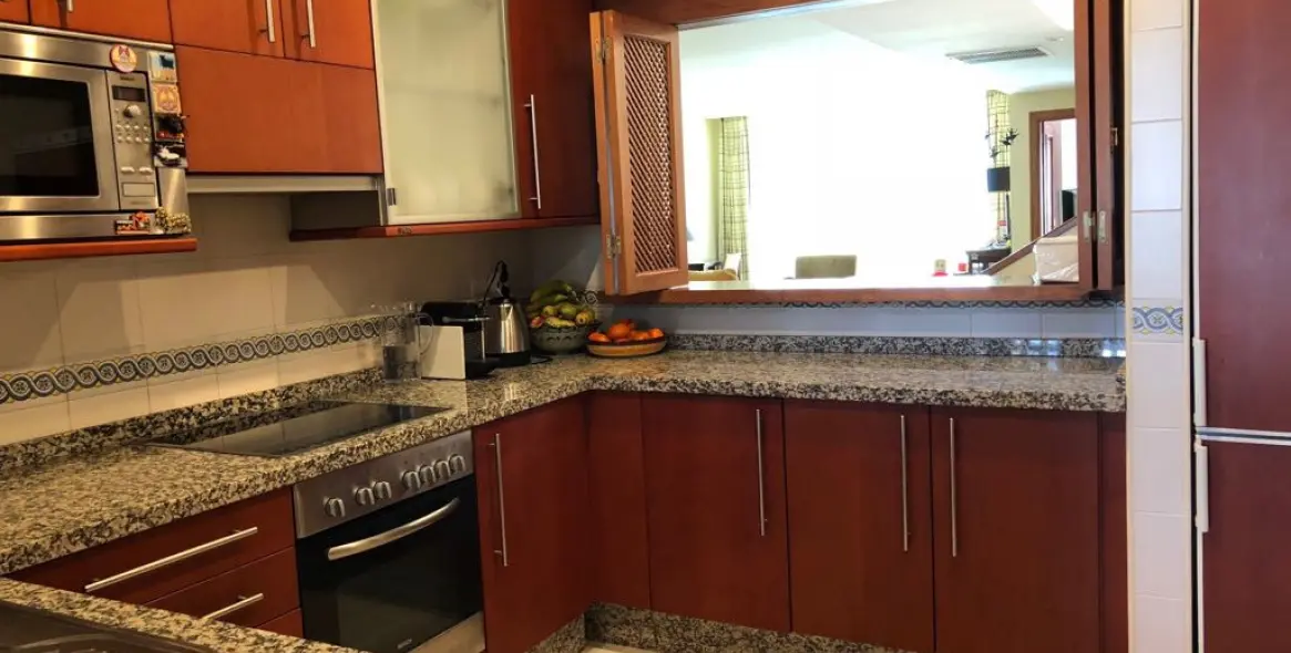 Short-term rent of penthouse in Costalita 30