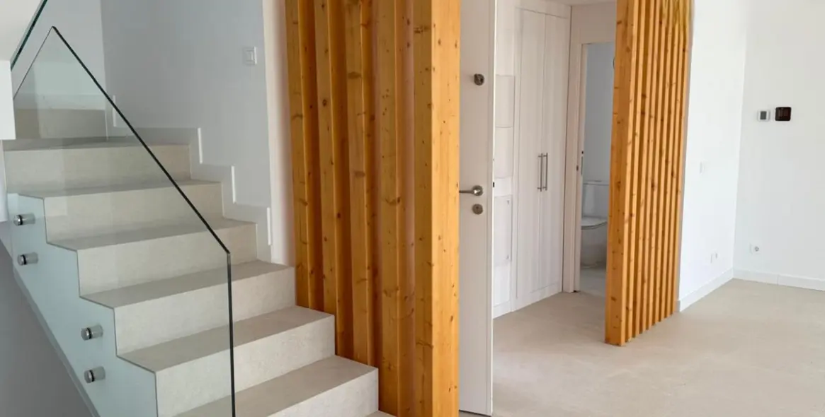 Long-term rent of semi-detached house in Estepona 2