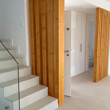 Долгосрочная аренда дома на две семьи в Estepona