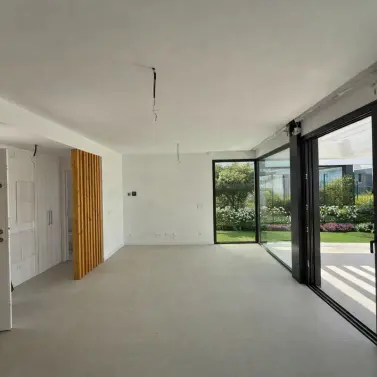 Долгосрочная аренда дома на две семьи в Estepona