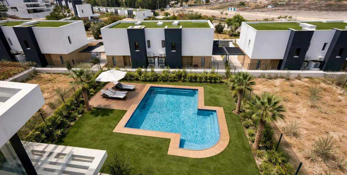 Long-term rent of semi-detached house in Estepona 4