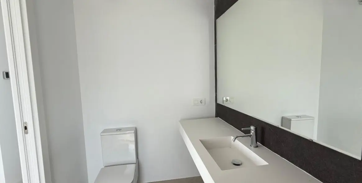 Long-term rent of semi-detached house in Estepona 7