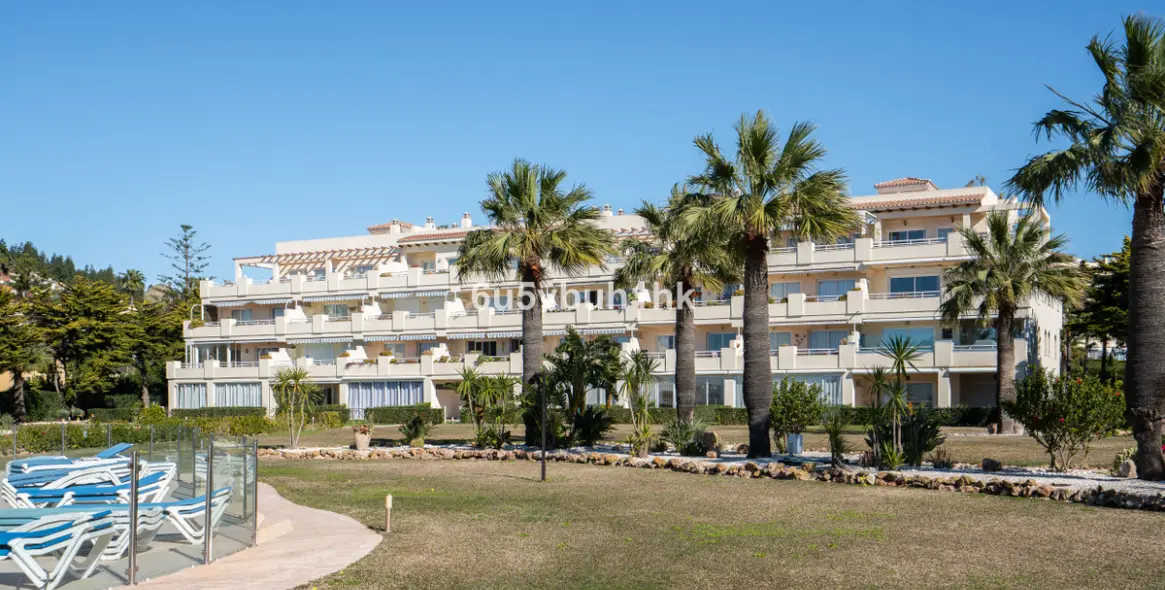 Продажа апартаментов на среднем этаже в El Chaparral 24