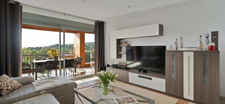 Продажа апартаментов на среднем этаже в Atalaya 1