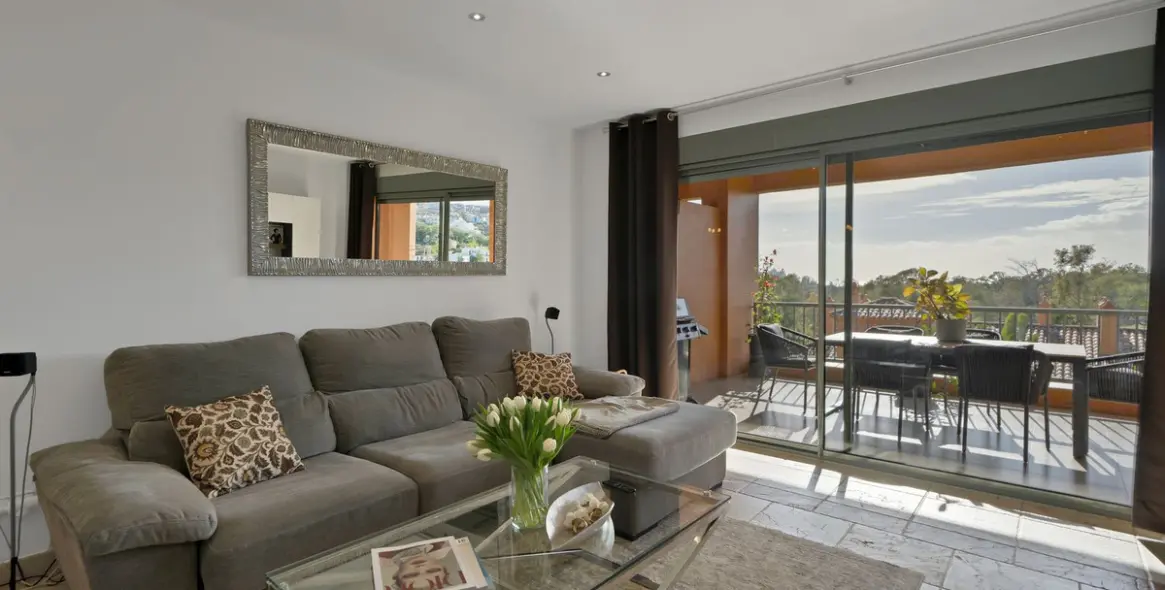 Продажа апартаментов на среднем этаже в Atalaya 3