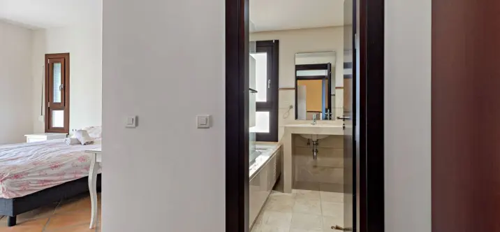 Продажа таунхауса в Benahavís 1