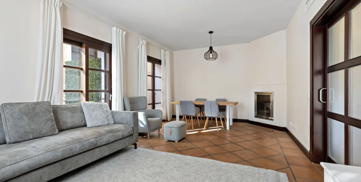 Продажа таунхауса в Benahavís 28