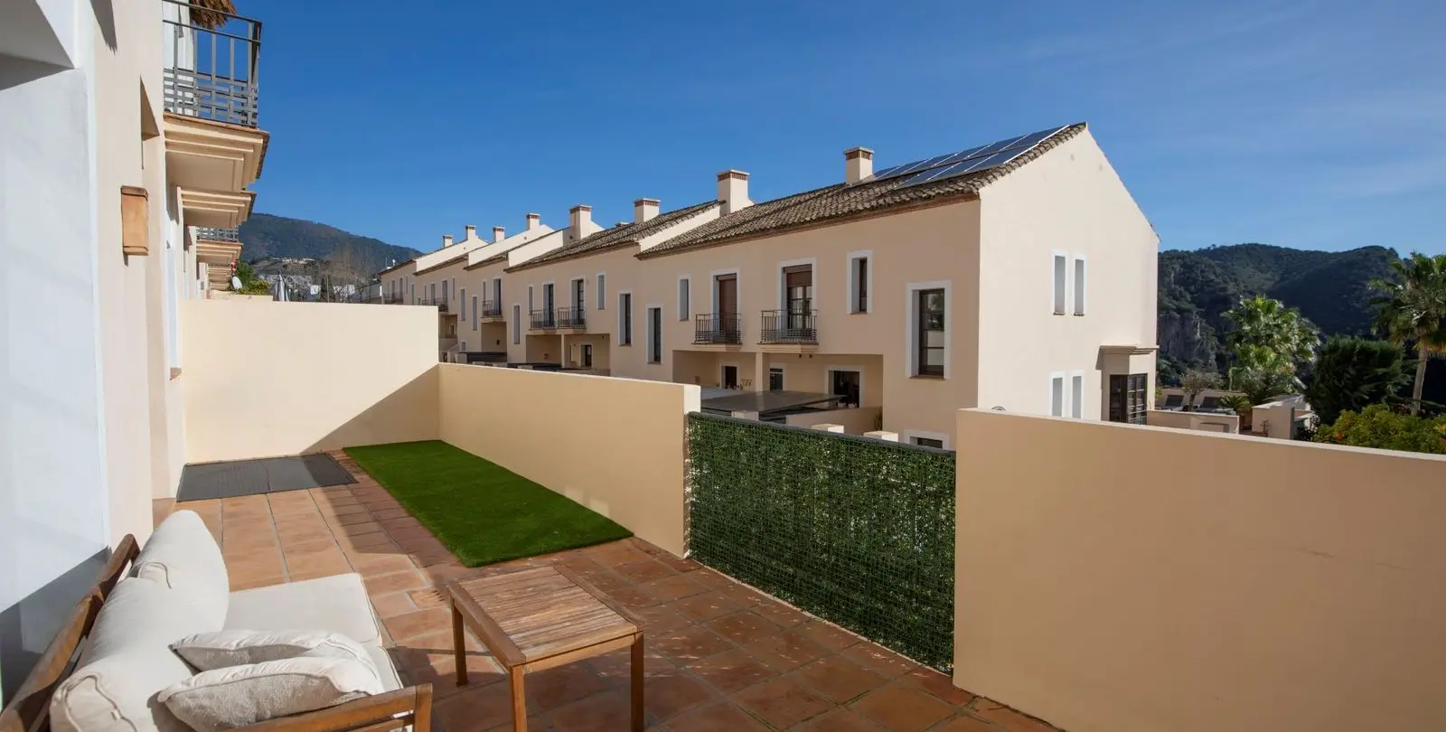 Venta de adosado en Benahavís 17