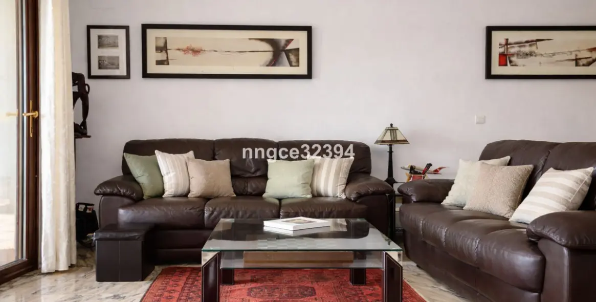 Продажа дома на две семьи в Manilva 11